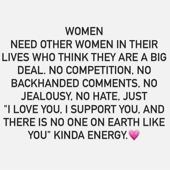 Meet your Posher, Ms. Magic Barbie - Picture 2 of 2